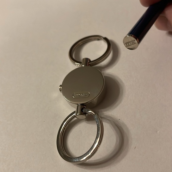Coach Valet Keychain and Pen Set. - Picture 3 of 7